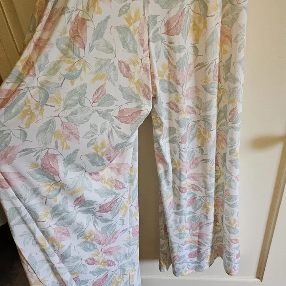 Peach love jumpsuit large - Picture 5 of 9